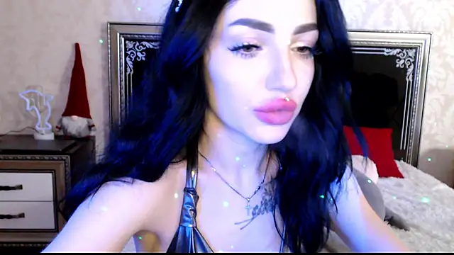 NancyLovee  online show from January 3, 2025, 6:57 pm