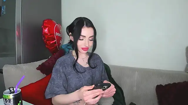 NancyLovee  online show from March 26, 2026, 4:12 pm