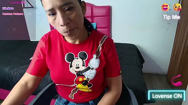 ScarleetJhonson  online show from January 25, 2025, 11:44 am