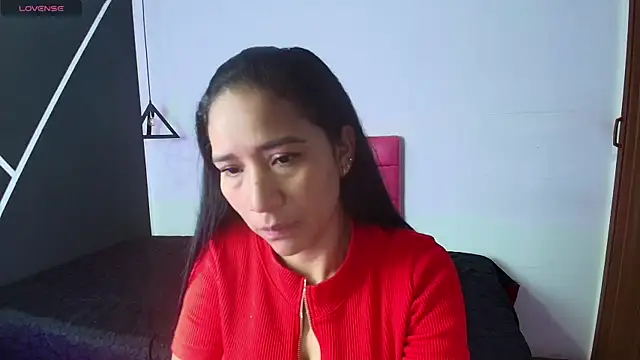 ScarleetJhonson  online show from February 23, 2025, 11:44 am