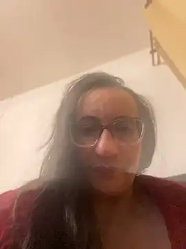 gloria7v05 online show from June 11, 2026, 2:53 am