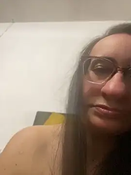 gloria7v05 online show from June 28, 2026, 2:28 am