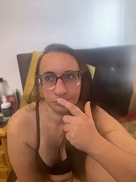 gloria7v05 online show from July 1, 2026, 5:23 pm