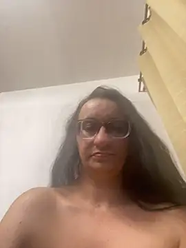 gloria7v05 online show from July 30, 2026, 1:26 am