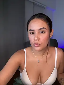 LexyRobert online show from February 6, 2026, 12:37 am