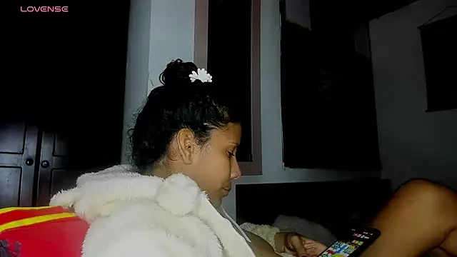 Snapshot of Nenita_Hot_ chatting on October 3, 2025, 4:09 am Nenita Hot online show from October 3, 2025, 4:09 am