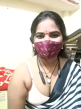 anitha906 online show from December 19, 2024, 3:52 pm