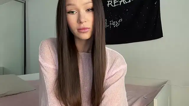 Snapshot of ur_molly chatting on September 27, 2025, 5:01 am ur molly online show from September 27, 2025, 5:01 am