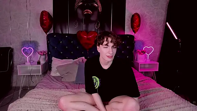 TrevorBenson online show from February 10, 2025, 1:14 am