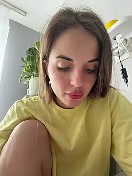 AmiLavs online show from March 22, 2026, 10:07 am