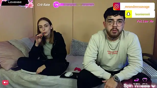 MrAndMrsSavage online show from February 5, 2025, 2:48 pm