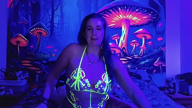 tattoomilf86 online show from February 8, 2025, 8:10 pm