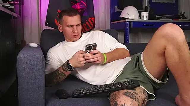 Snapshot of vance_rulez chatting on September 19, 2025, 7:54 am vance rulez online show from September 19, 2025, 7:54 am