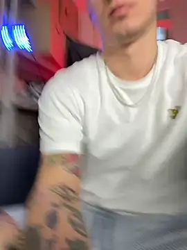 Snapshot of vance_rulez chatting on October 8, 2025, 5:16 am vance rulez online show from October 8, 2025, 5:16 am