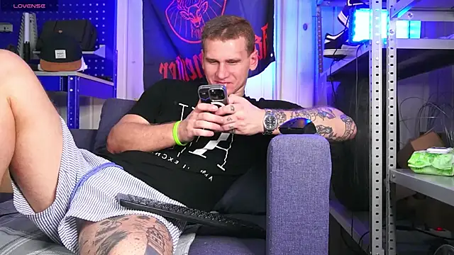 Snapshot of vance_rulez chatting on October 19, 2025, 5:30 am vance rulez online show from October 19, 2025, 5:30 am