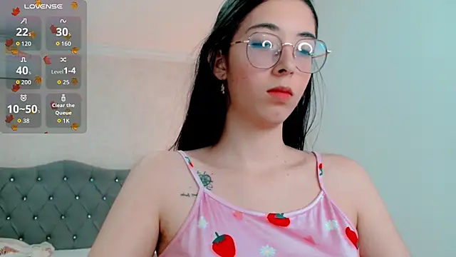 brooklove doll online show from October 10, 2025, 2:21 am