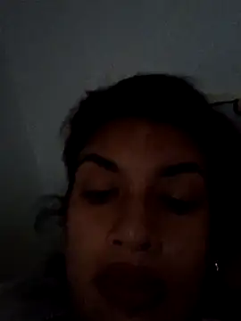 Snapshot of Anamaria-24 chatting on April 19, 2026, 7:27 pm Anamaria-24 online show from April 19, 2026, 7:27 pm