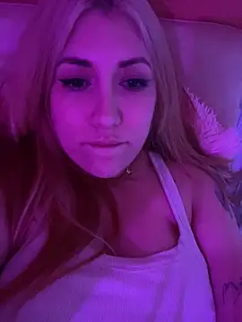 MyaGaL online show from March 2, 2025, 9:11 pm