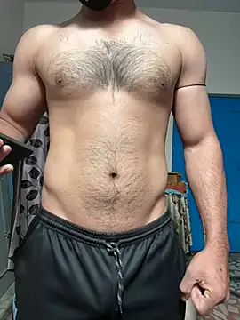mrweapon7 online show from December 14, 2024, 2:21 pm