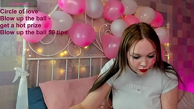 MaryShiotta online show from February 14, 2025, 6:08 pm