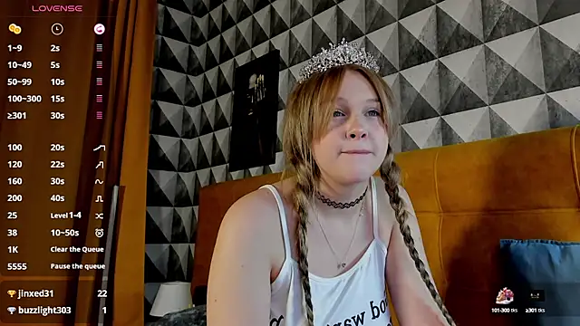 MaryShiotta online show from February 27, 2025, 7:12 am