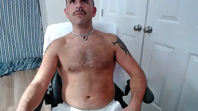KJIZZLE XXX online show from September 13, 2025, 9:14 pm