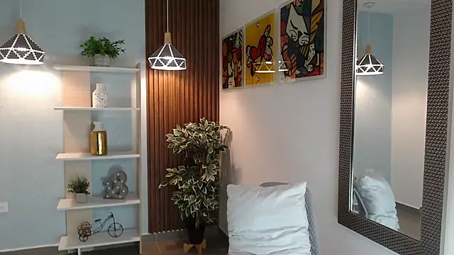 Dalila Sky online show from February 11, 2026, 6:02 pm