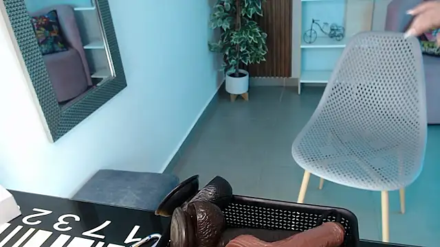 Dalila Sky online show from March 27, 2026, 6:07 pm