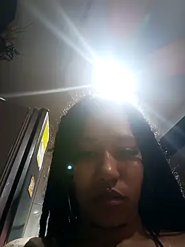 Snapshot of devi_black13_ chatting on December 4, 2024, 5:49 am devi black13 online show from December 4, 2024, 5:49 am