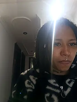 Snapshot of devi_black13_ chatting on December 9, 2024, 4:12 am devi black13 online show from December 9, 2024, 4:12 am