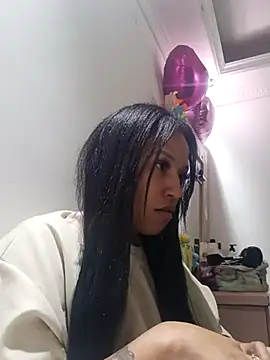 Snapshot of devi_black13_ chatting on February 11, 2025, 11:01 pm devi black13 online show from February 11, 2025, 11:01 pm