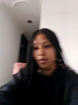 Snapshot of devi_black13_ chatting on March 4, 2025, 9:32 pm devi black13 online show from March 4, 2025, 9:32 pm