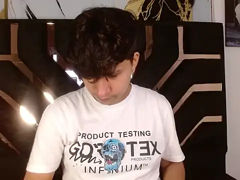 Snapshot of Im_Milan_Rs chatting on September 20, 2025, 3:29 am Im Milan Rs online show from September 20, 2025, 3:29 am