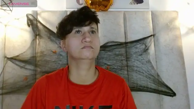 Snapshot of Im_Milan_Rs chatting on October 17, 2025, 4:15 am Im Milan Rs online show from October 17, 2025, 4:15 am