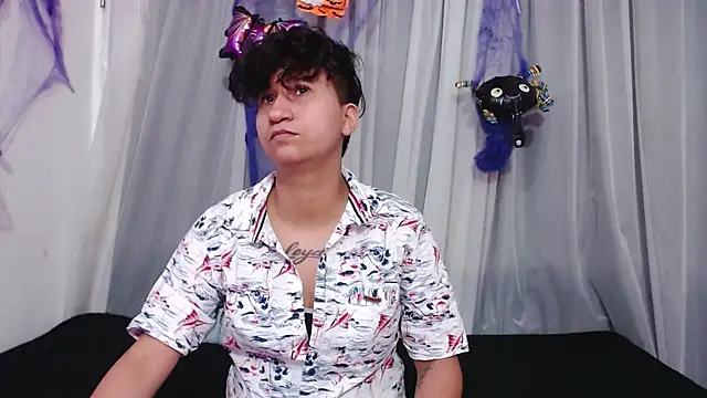 Snapshot of Im_Milan_Rs chatting on October 26, 2025, 4:07 am Im Milan Rs online show from October 26, 2025, 4:07 am