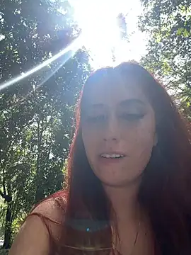 HannaSmiith online show from January 6, 2025, 5:06 pm