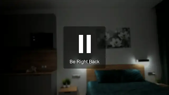 chloewallace online show from December 23, 2024, 1:18 am