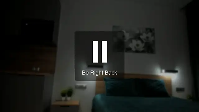chloewallace online show from January 15, 2025, 8:58 pm