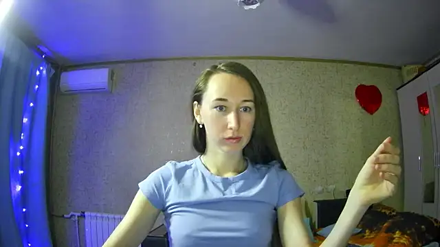 --Model--2 online show from December 5, 2024, 11:51 pm