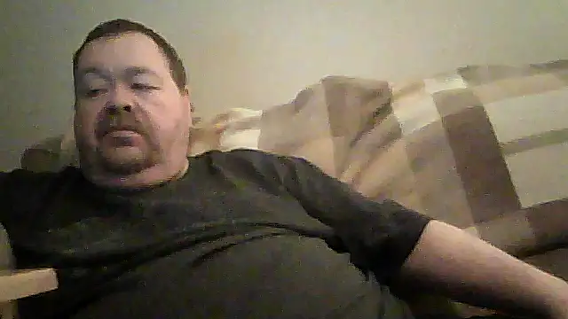 Snapshot of hitman_35 chatting on February 21, 2026, 4:35 am hitman 35 online show from February 21, 2026, 4:35 am