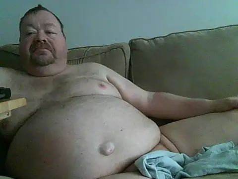 Snapshot of hitman_35 chatting on April 2, 2026, 3:31 pm hitman 35 online show from April 2, 2026, 3:31 pm