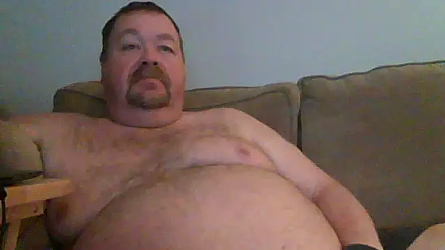 hitman 35 online show from April 30, 2026, 3:46 am