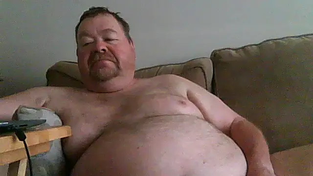 Snapshot of hitman_35 chatting on July 8, 2026, 3:27 pm hitman 35 online show from July 8, 2026, 3:27 pm