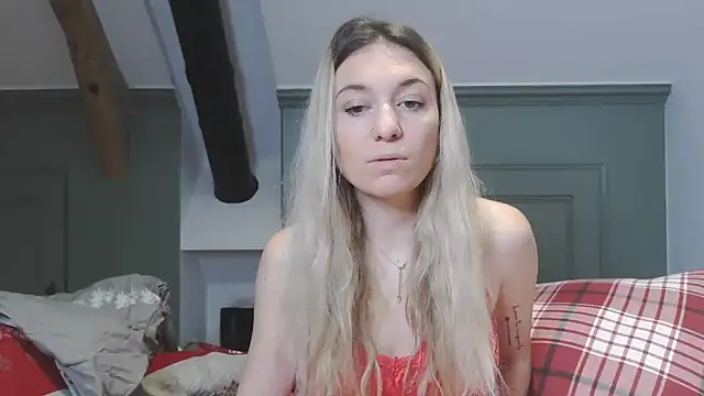 carlaaa online show from December 19, 2024, 9:38 pm