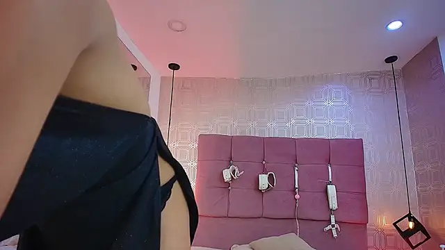 Lilith Vera online show from November 28, 2025, 12:41 pm