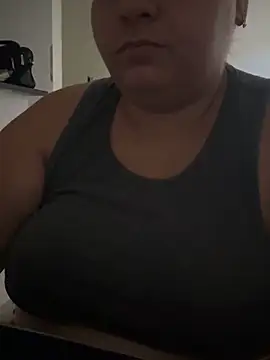 carola hotwife online show from June 7, 2026, 1:04 pm