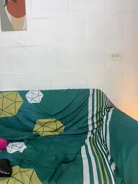 Snapshot of Bodyxx23 chatting on February 20, 2025, 10:15 pm Bodyxx23 online show from February 20, 2025, 10:15 pm