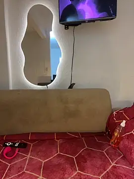 Snapshot of Bodyxx23 chatting on September 19, 2025, 2:24 am Bodyxx23 online show from September 19, 2025, 2:24 am