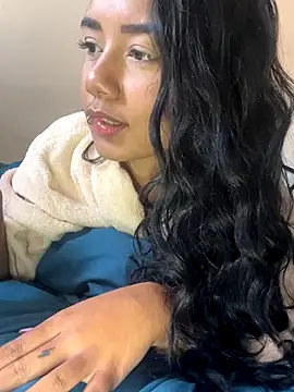  Luana online show from December 2, 2024, 12:51 pm