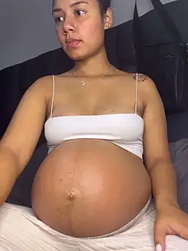  Luana online show from February 28, 2026, 1:39 am